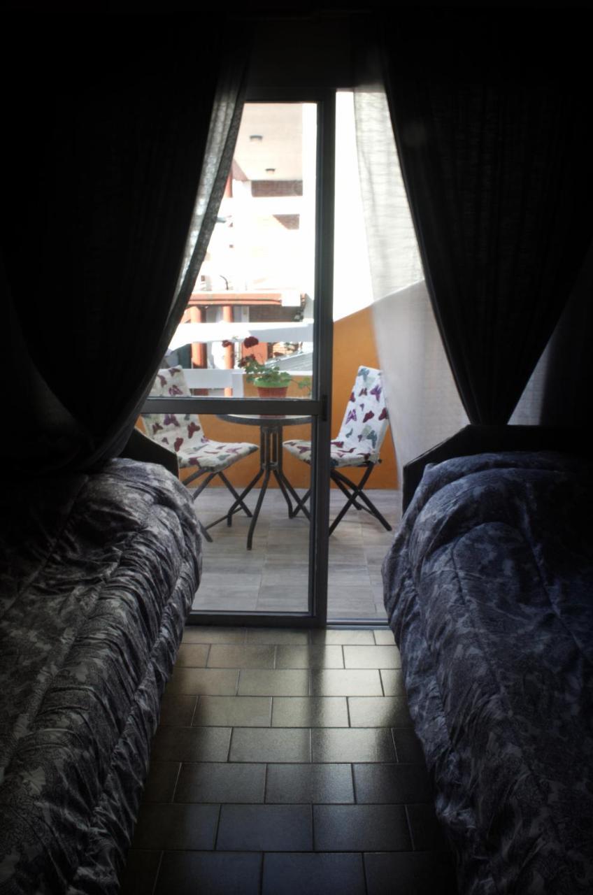 Hosteria Robert Villa Gesell Eksteriør billede